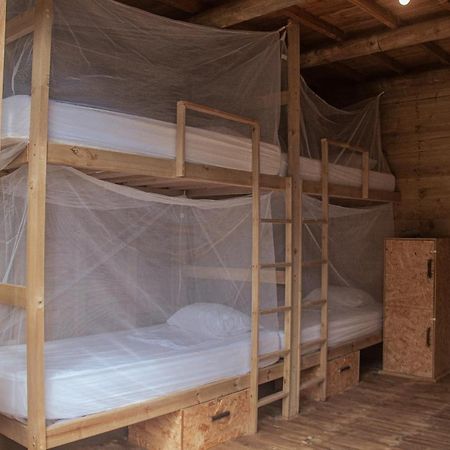 Mendihuaca Surf Camp Hostel Guachaca Екстериор снимка