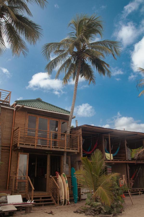 Mendihuaca Surf Camp Hostel Guachaca Екстериор снимка