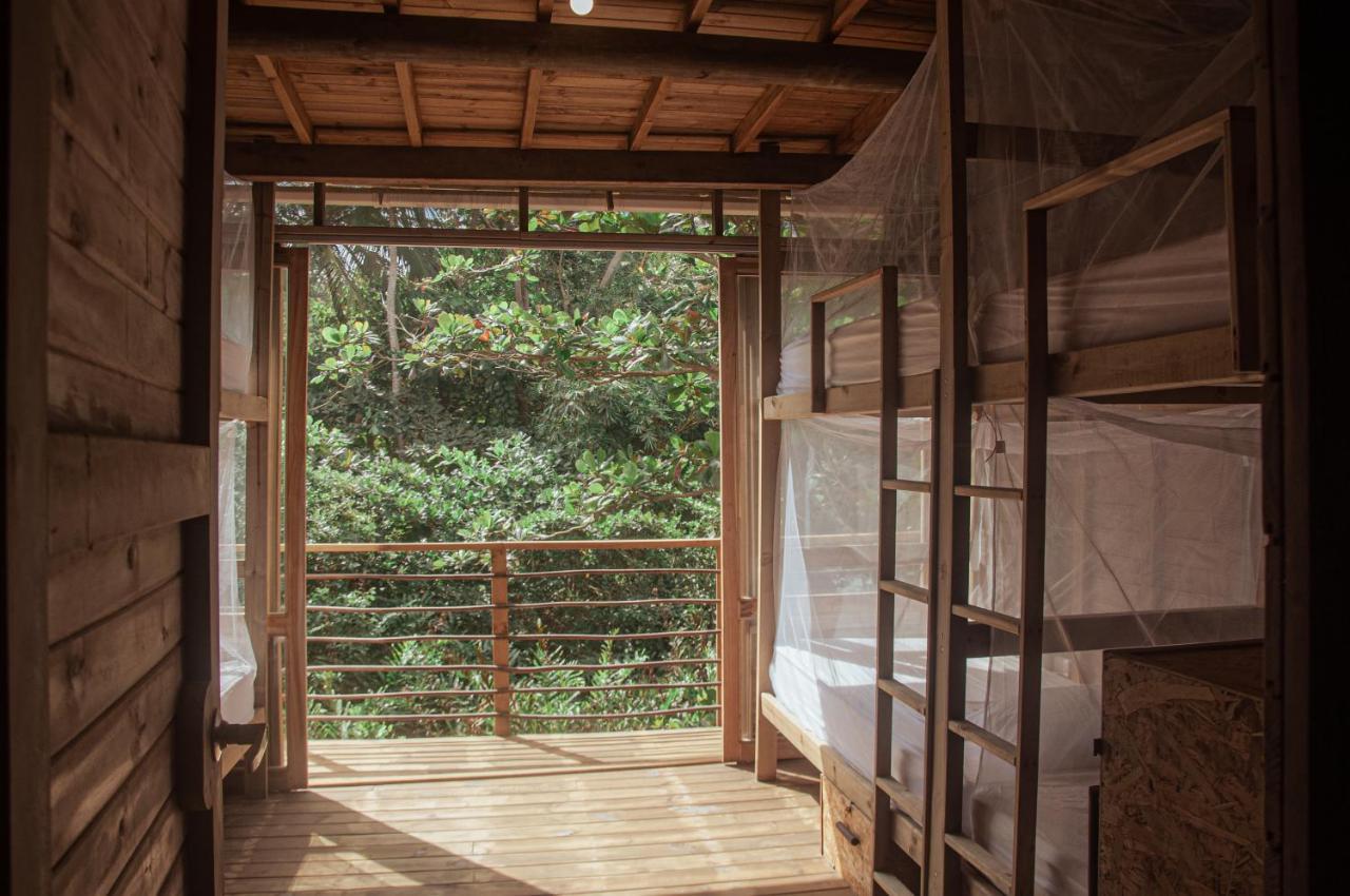 Mendihuaca Surf Camp Hostel Guachaca Екстериор снимка