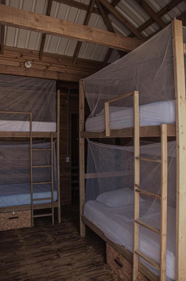 Mendihuaca Surf Camp Hostel Guachaca Екстериор снимка