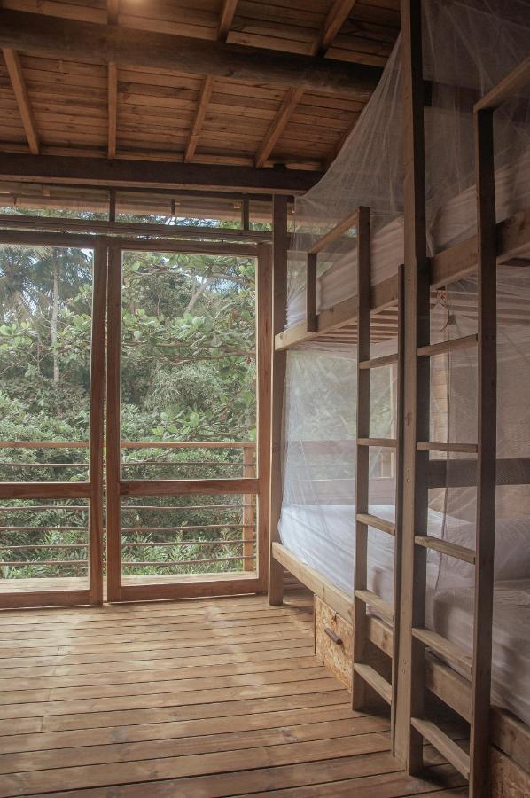 Mendihuaca Surf Camp Hostel Guachaca Екстериор снимка